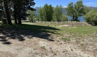 515 Lakeview Dr, Cascade, ID 83611
