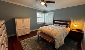 820 S WASHINGTON St 226, Alexandria, VA 22314