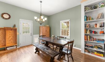 548 Old Canton Rd, Ball Ground, GA 30107