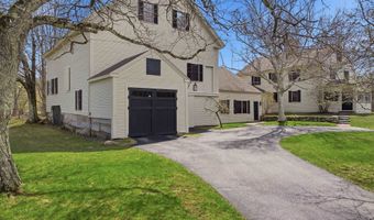 5 Old Manchester Rd, Amherst, NH 03031