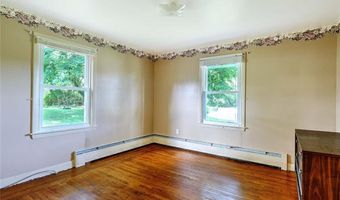 61 Reservoir Ave, Johnston, RI 02919