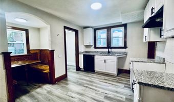 180 S Balch St, Akron, OH 44302