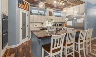 10820 W Sardis Rd, Bauxite, AR 72011