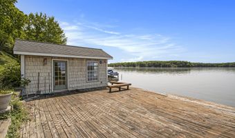3992 Grandview Ave, Allegan, MI 49010