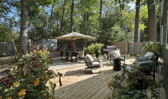 3177 Sunnywood Dr, Ann Arbor, MI 48103