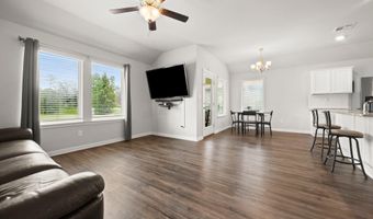28368 Longfellow Ln, Albany, LA 70711