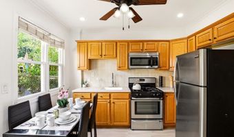 174 Orient St, Bayonne, NJ 07002