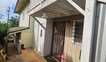 1017 Maluna St, Honolulu, HI 96818