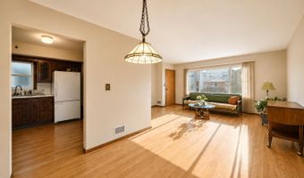 185 W 3RD St 1, Bayonne, NJ 07002