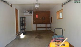 2422 Nugget Loop, Fairbanks, AK 99709