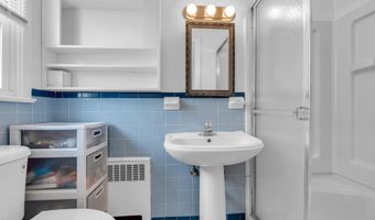 1108 Anchor Ave, Beachwood, NJ 08722