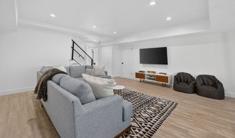 1979 S CAVE HOLLOW Way, Bountiful, UT 84010