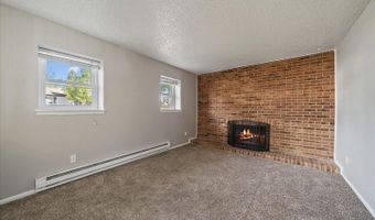 1043 Lilac Ct, Broomfield, CO 80020