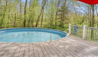 390 Iron Mine Hill Rd, North Smithfield, RI 02896