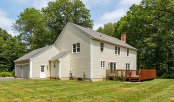 6 Kristen Way, Clinton, CT 06413