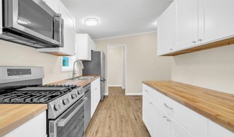 2100 Rowe, Applegate, MI 48401