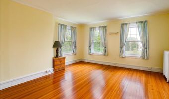 85 Church Dr, Cheshire, CT 06410