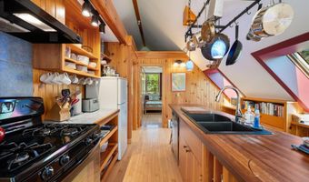 78 Youngs Mountain Rd, Bar Harbor, ME 04609