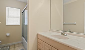 744 FLAMINGO Dr, Apollo Beach, FL 33572