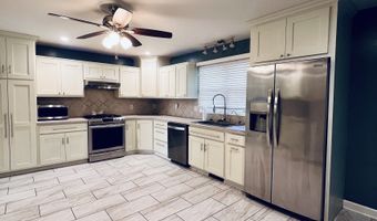 7814 E County Road 200 N, Avon, IN 46123