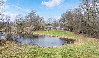 642 Horning Rd, Atwater, OH 44201