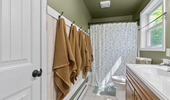 61 Dolloff Rd, Sebago, ME 04029