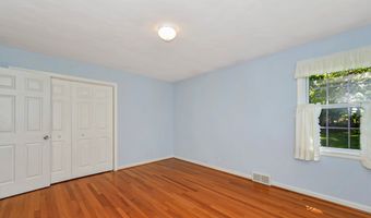 12 Greenfield Dr, Ansonia, CT 06401