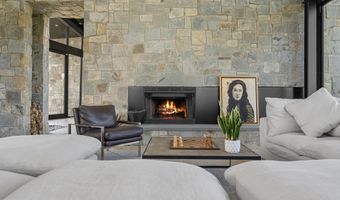 90 LIBERTY SPRINGS Ln, Amissville, VA 20106