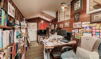 221 W School St, Absarokee, MT 59001