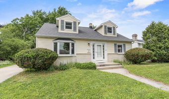 1136 W ROBERTS Ave, Appleton, WI 54914