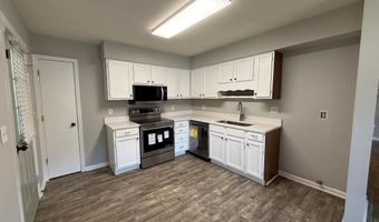 1010 DEKALB St, Auburn, GA 36830