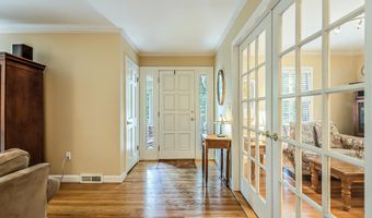 1925 Norway Rd, Ann Arbor, MI 48104