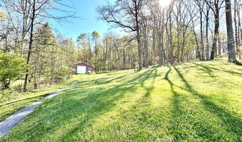 326 Keslar School Rd, Acme, PA 15610
