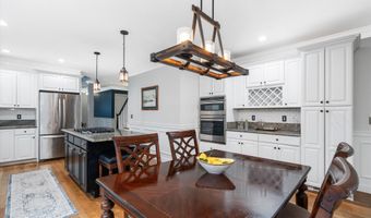 1 Dorothys Way, Bedford, NH 03110