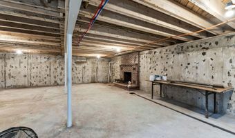 10 Penley St E, Augusta, ME 04330