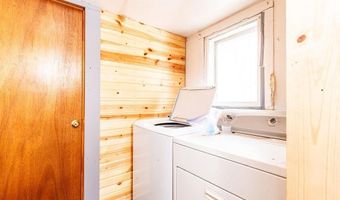 214 S Elm St, Albion, IN 46701
