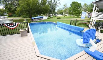 11622 N Venetian Way, Cromwell, IN 46732