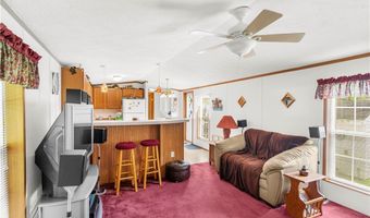 6886 Lindsley Ave, Andover, OH 44003