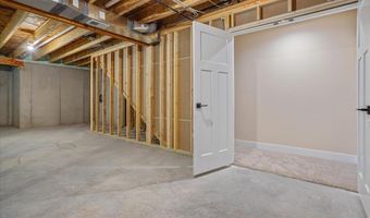 1022 Road 143, Burns, WY 82053