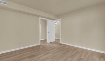 32 Pine Tree Dr, Bayville, NJ 08721