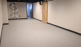 3615 E Melgaard Rd, Aberdeen, SD 57401