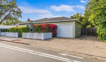 109 Steele Ln, Santa Rosa, CA 95401