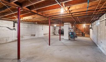 67 Vancouver Ave, Warwick, RI 02886