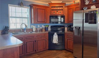 108 W SAINT ANNES Cir, Apollo Beach, FL 33572