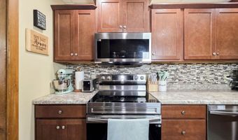 411 N 4th St, Battle Creek, NE 68715