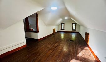 180 S Balch St, Akron, OH 44302