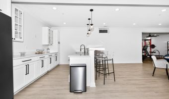 5516 YOUNG FAMILY Trl W, Adamstown, MD 21710