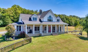 216 Old Wolf Hill Rd, Bethpage, TN 37022