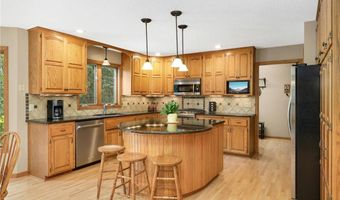 13445 Georgia Cir, Apple Valley, MN 55124