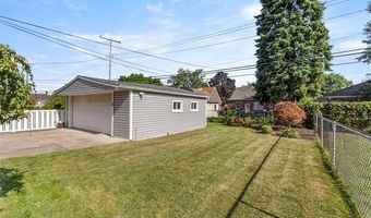 15264 Harrison Ave, Allen Park, MI 48101
